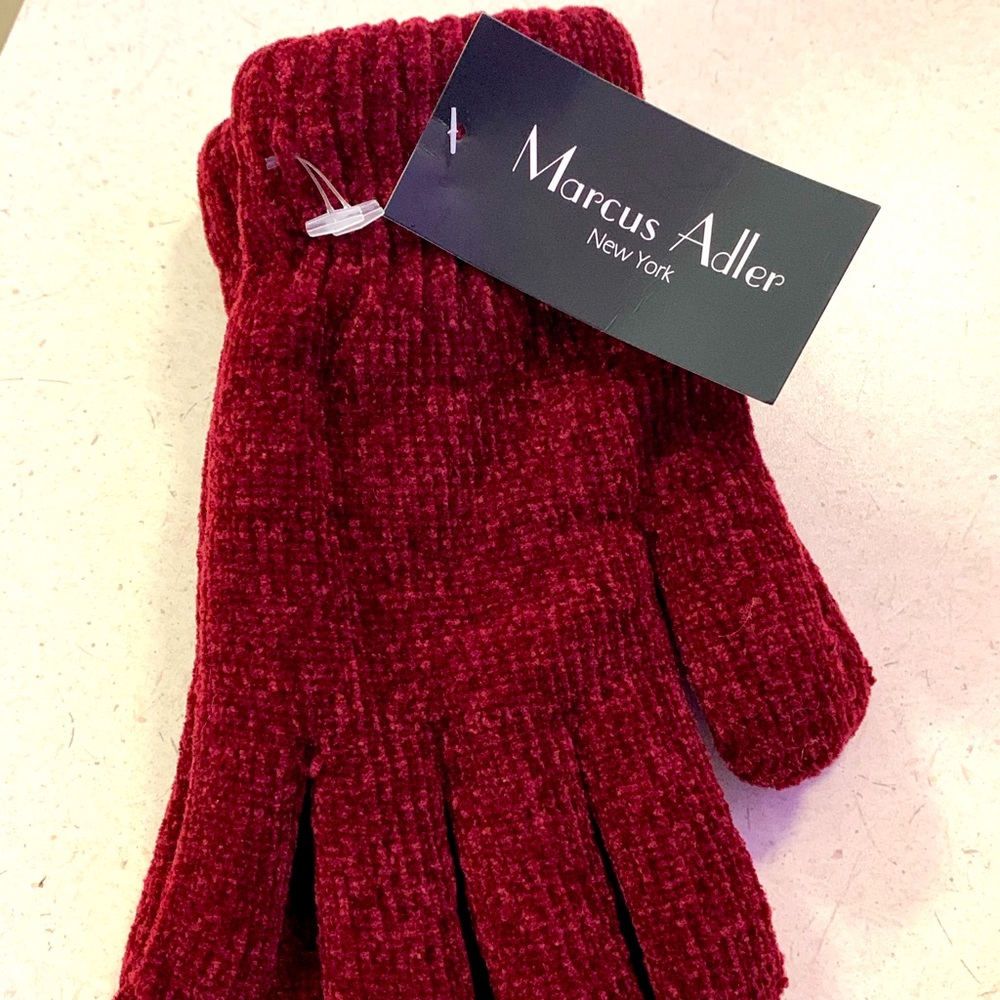 MARCUS ADLER LADIES GLOVE
